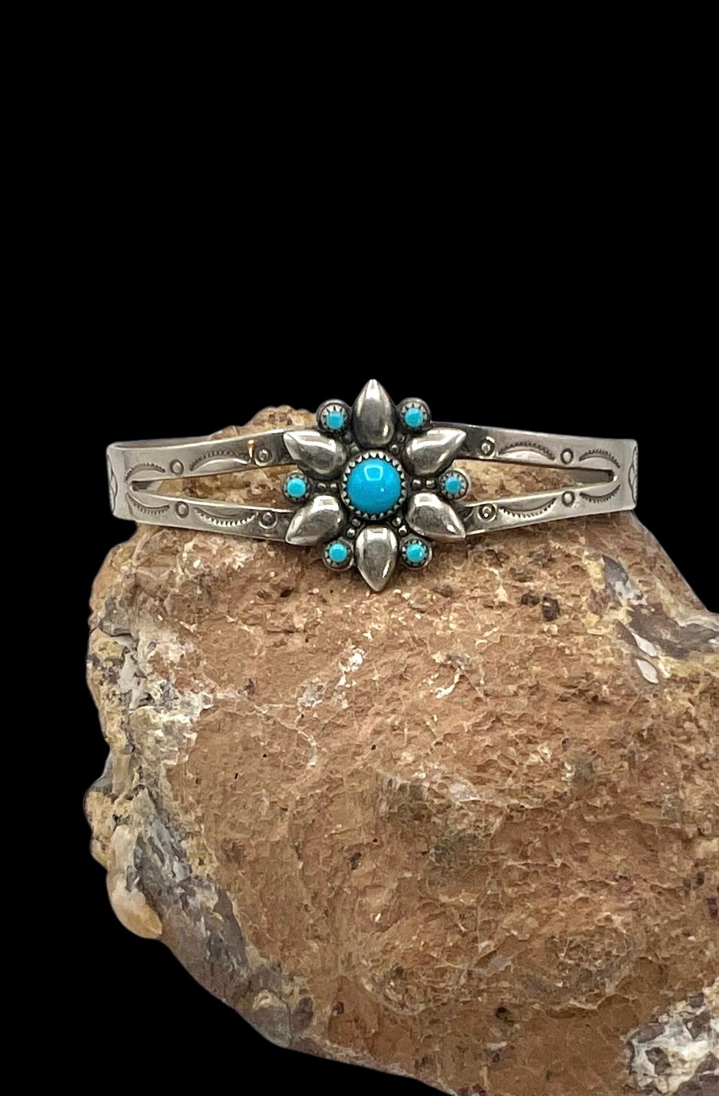 Early Bell Fred Harvey Era Southwest Nickel Silver Turquoise Cuff Bracelet 6.75