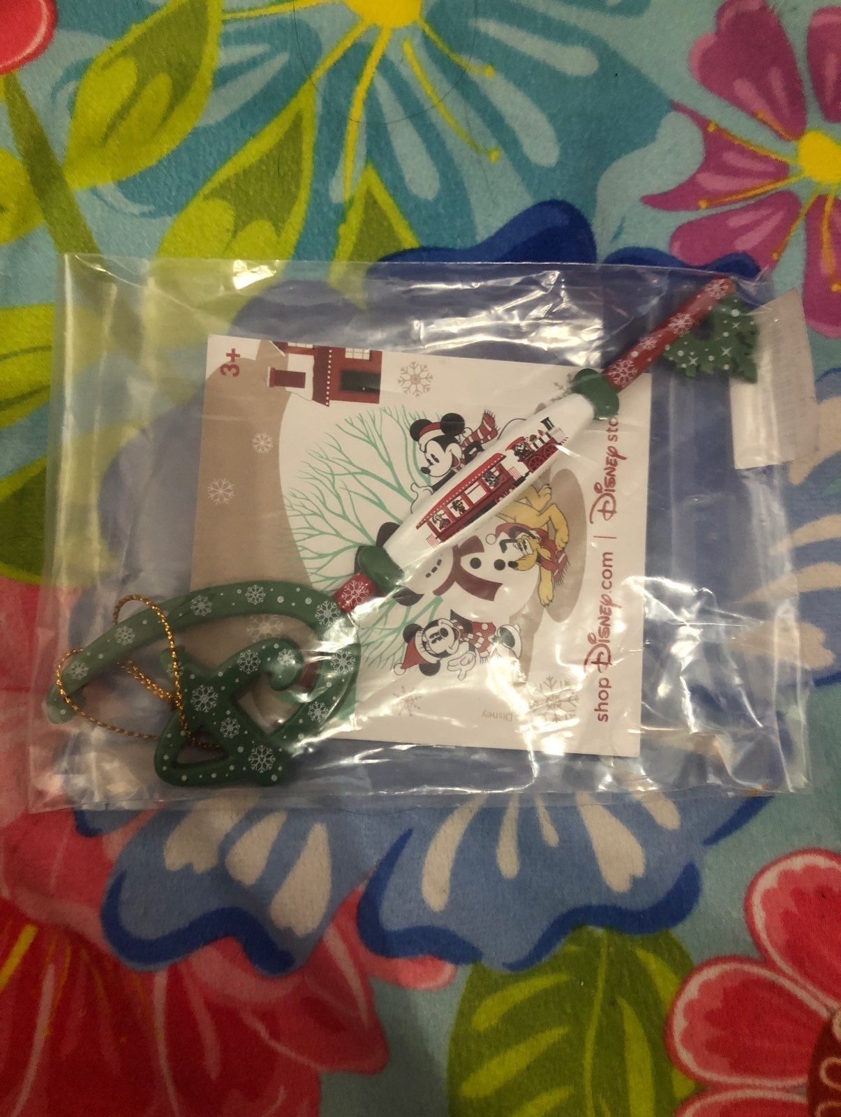 Disney limited edition keys