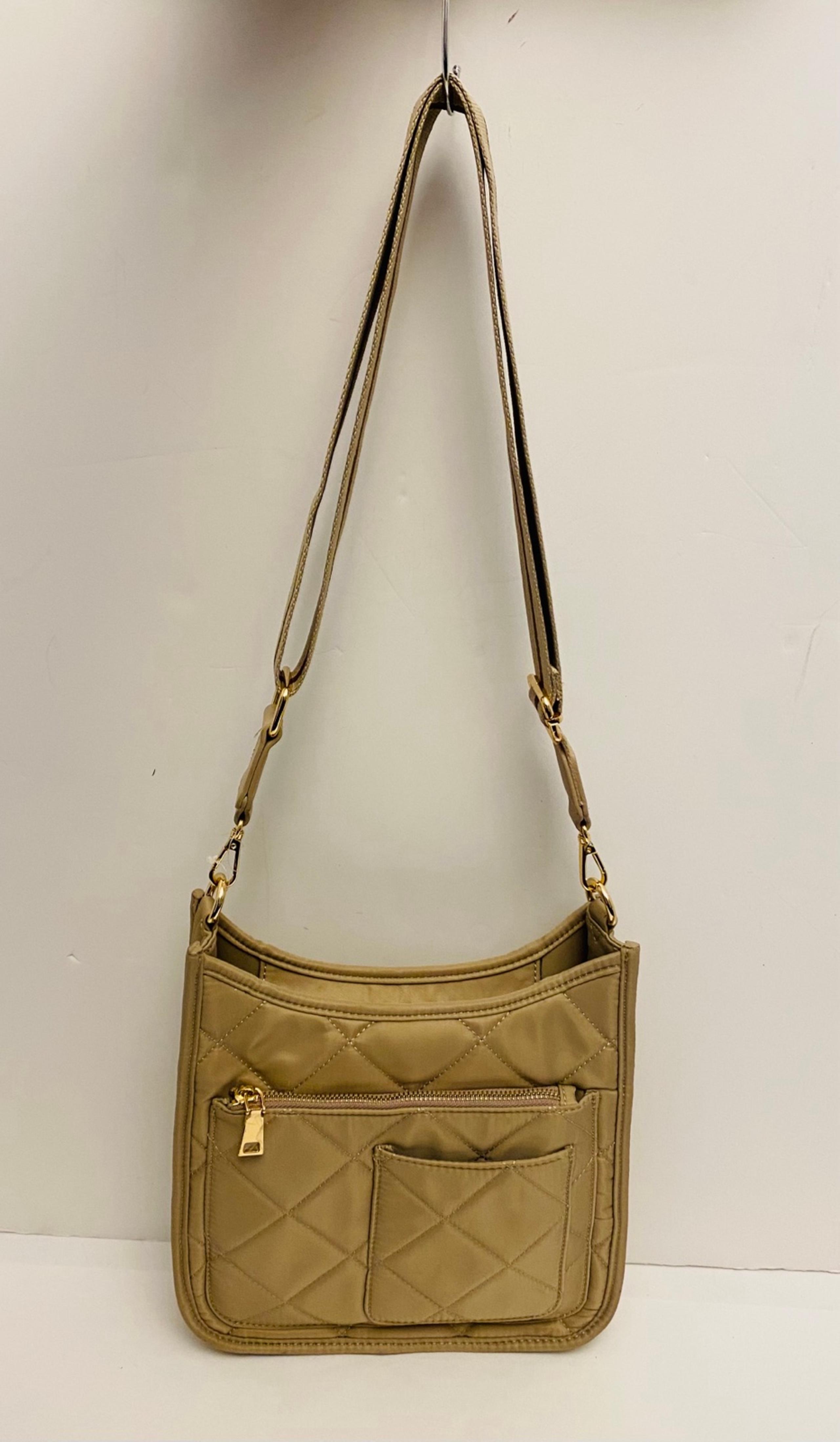Urban Expressions Women's Beige Quilted Harlie Crossbody Bag New Without Tags.