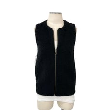 Aritzia- Wilfred Chatou Black Teddy Vest