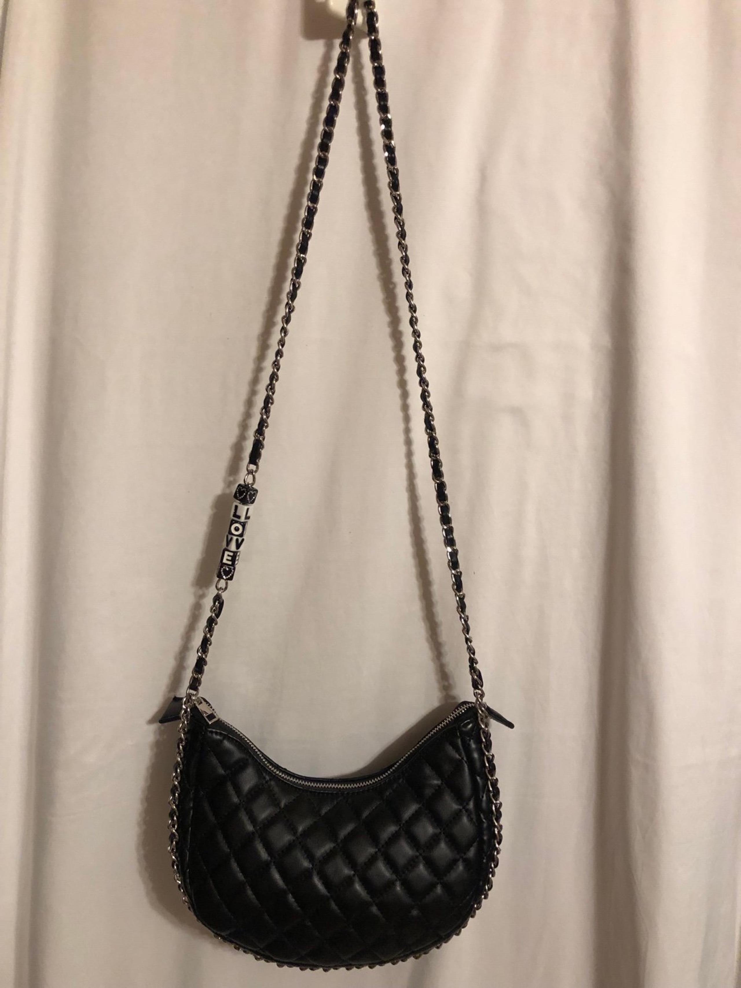 Like Dreams black quilted crossbody  EUC!!