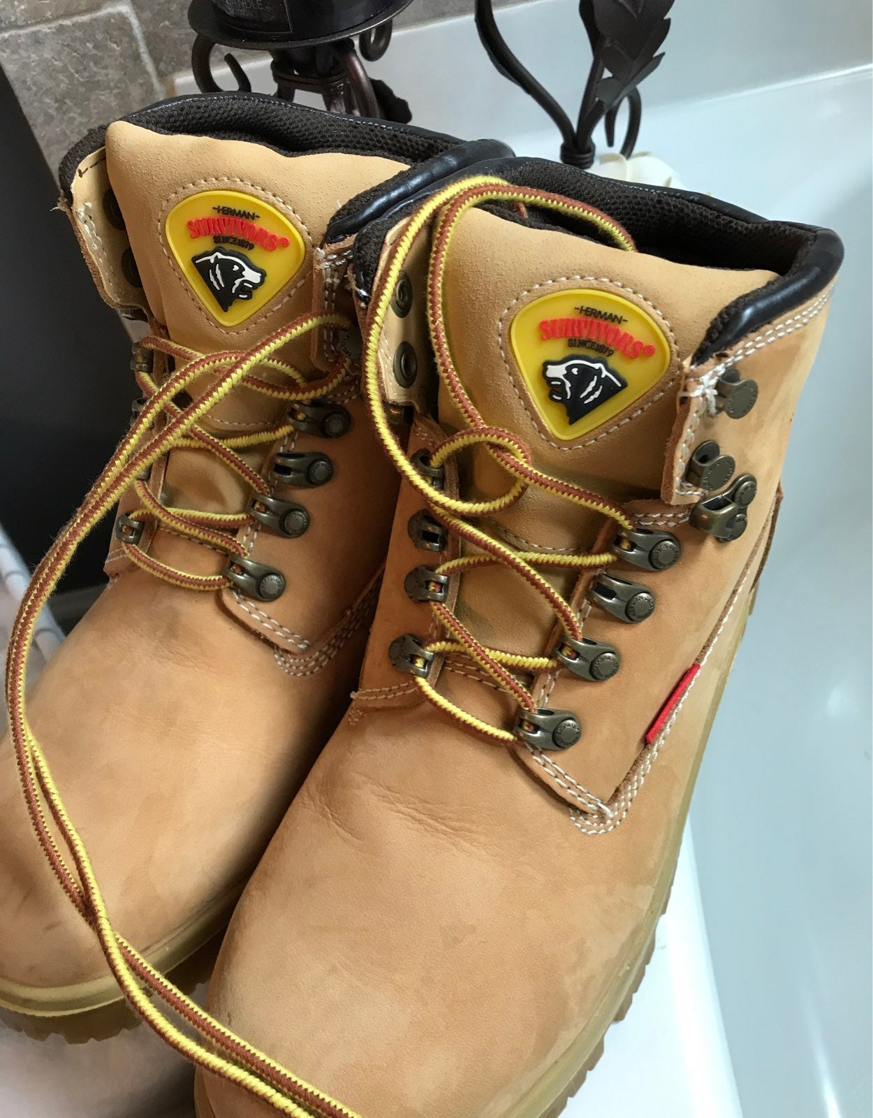 herman survivor boots black