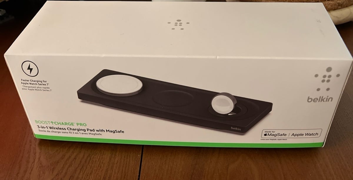 belkin 3 in 1 Wireless Charging Pad with MagSafe Boost Charge Pro