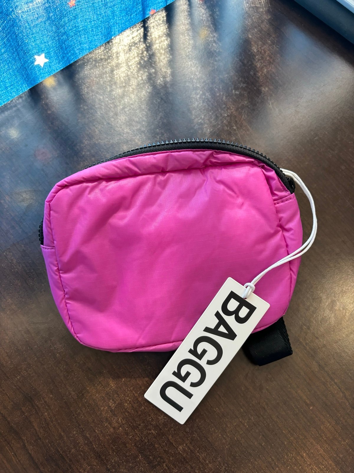 Baggu Puffy Fanny Pack - Extra Pink *NEW WITH TAGS*