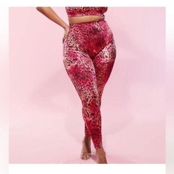 NWT-YITTY-Headliner Shaping High Waist Legging-Pink Yitty Kitty- Size Small