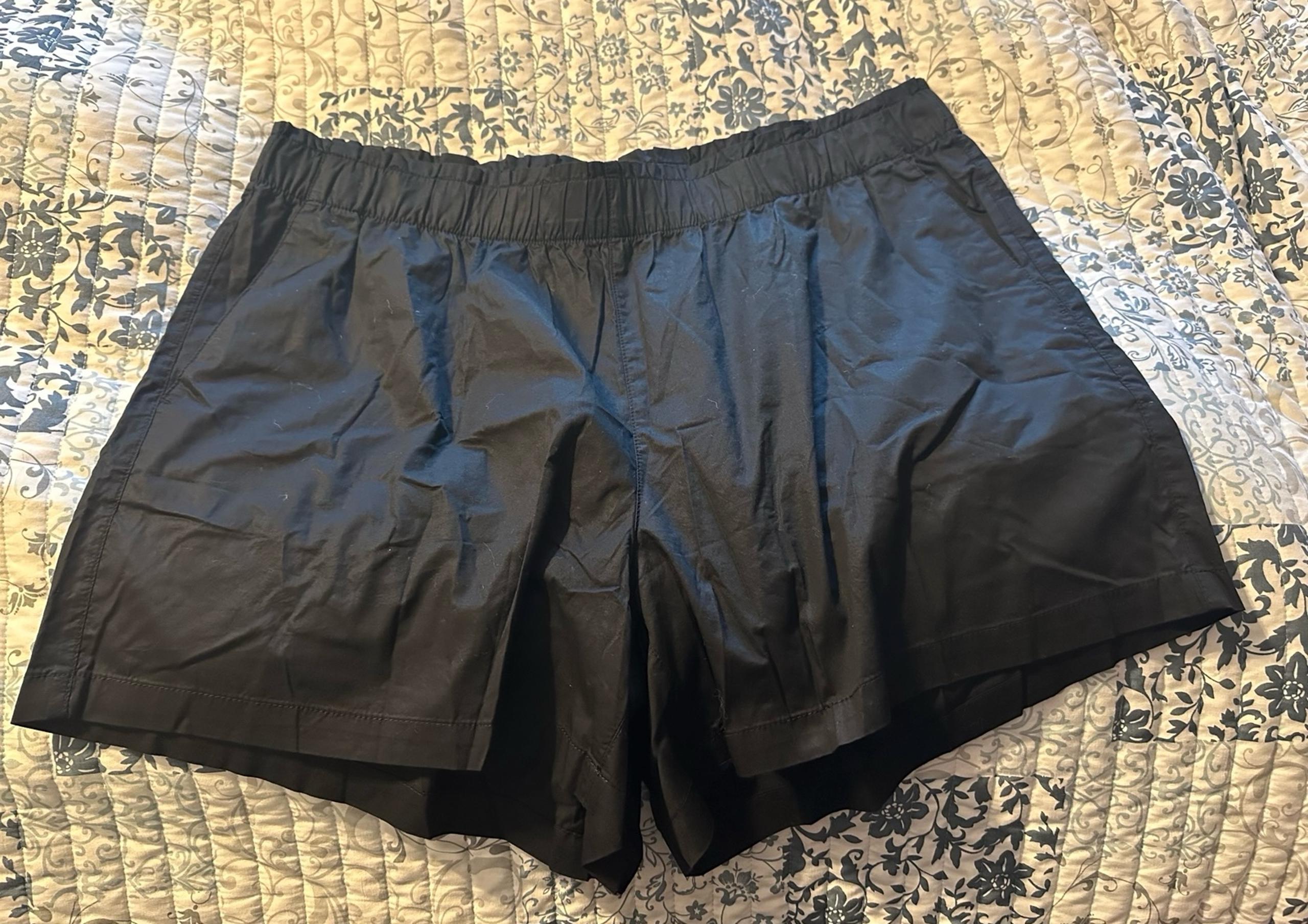 Old Navy Women’s shorts