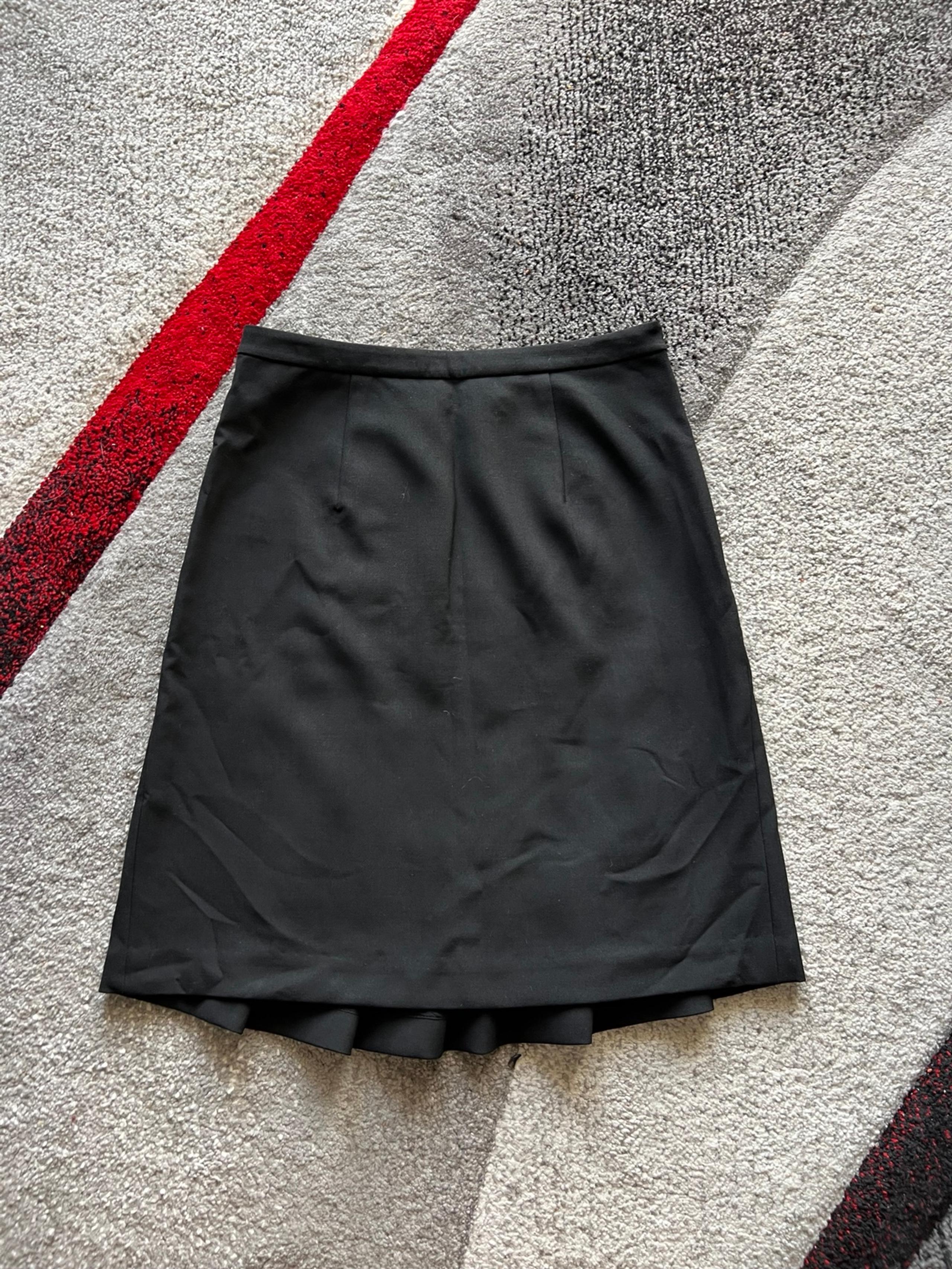 Diane Von Furstenberg Black Eliza Pleated Back Skirt