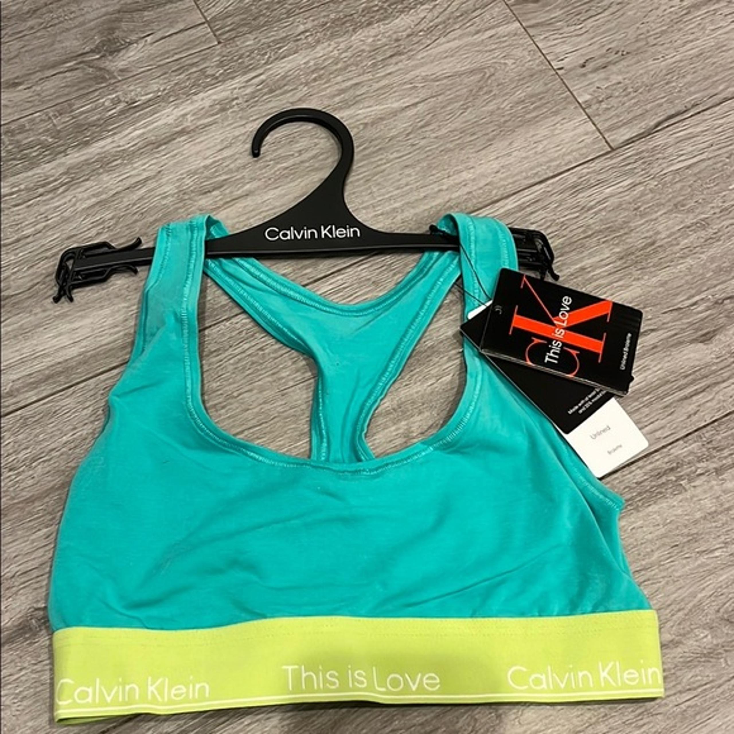 !!New Arrival!! Calvin Klein women's sports bra