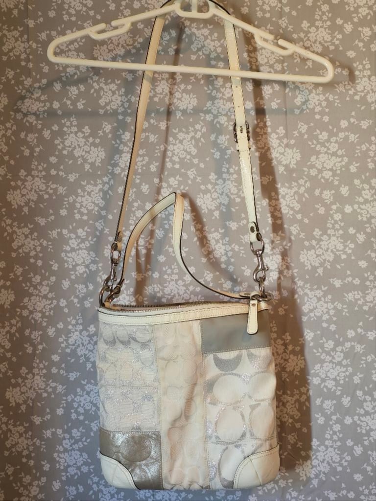 Womens Coach Bag Vintage Patchwork Off-White/Silver cross body or shoulder bag