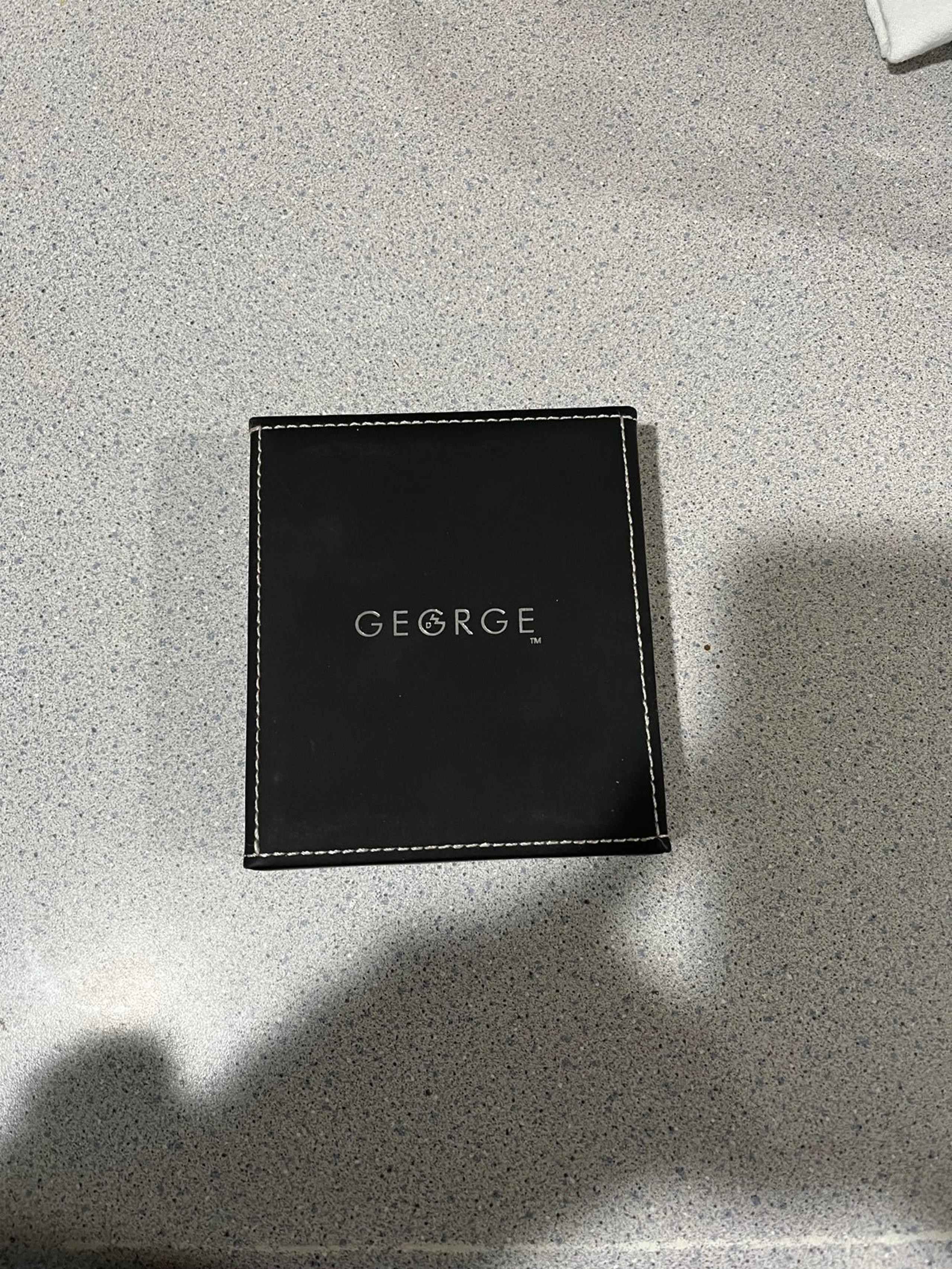 George Leather Trifold Wallet