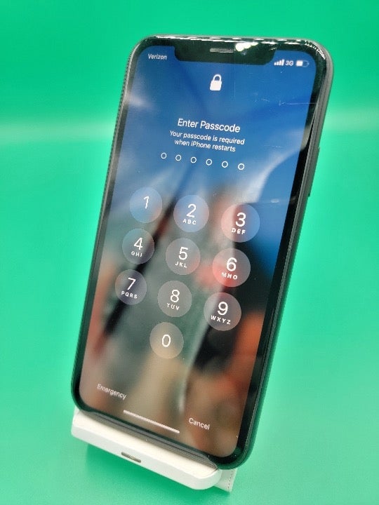 Apple iPhone XR 128GB For Parts