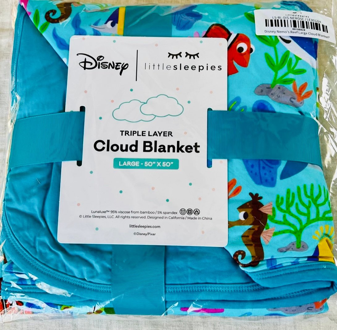 Little Sleepies Nemo’s reef large cloud blanket