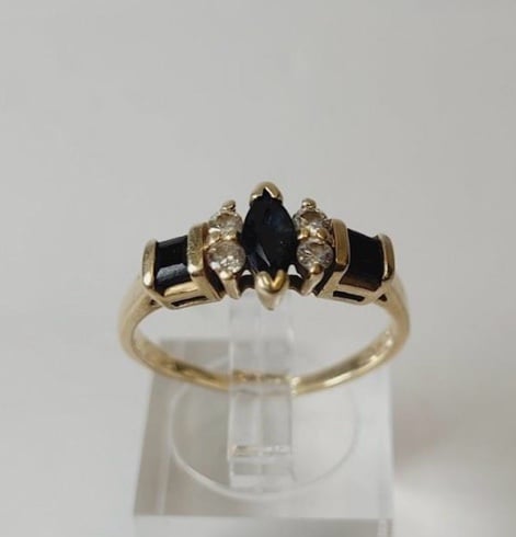 14k yellow gold ring sapphires and diamonds