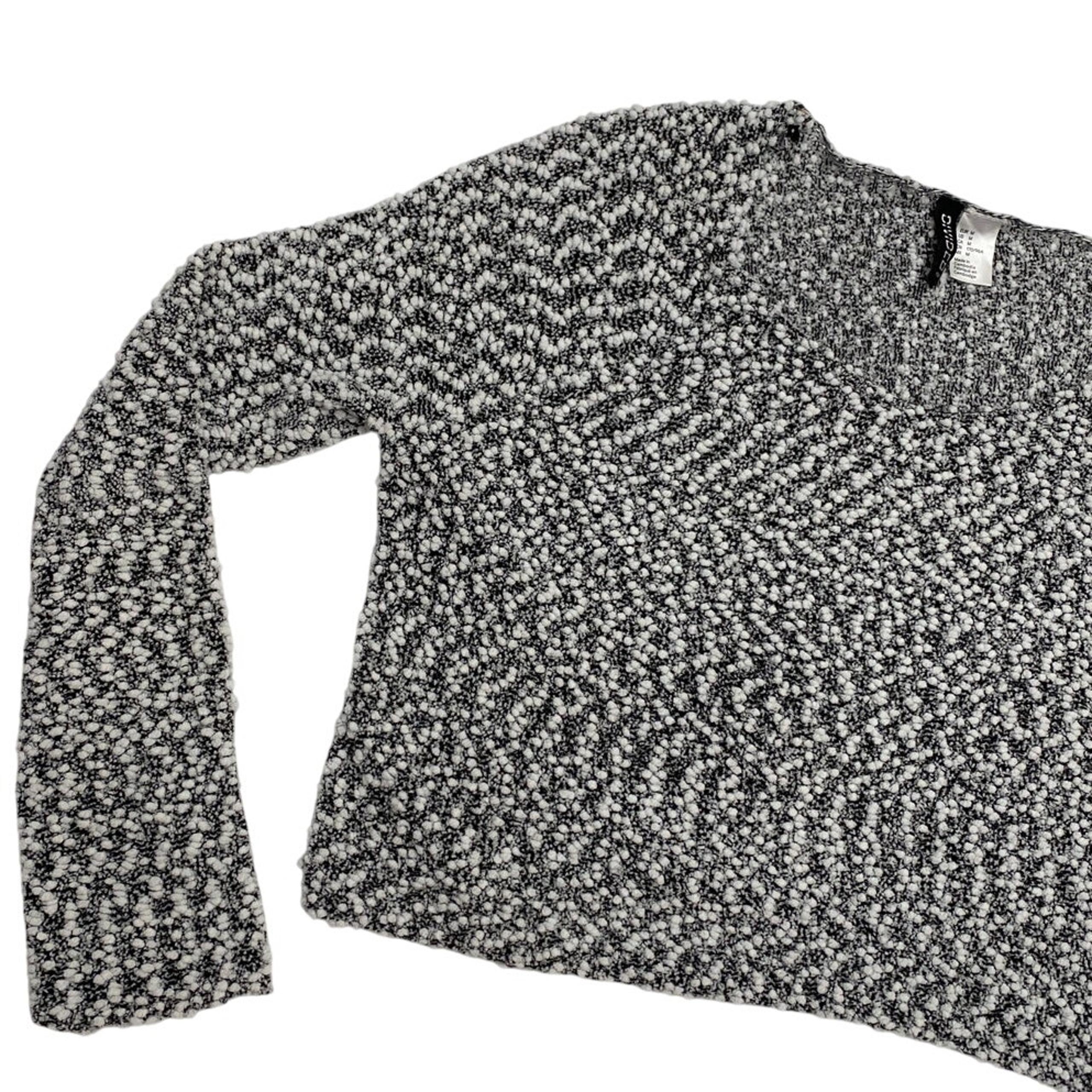Popcorn Knit Crop Top Long Sleeve Black White Med Stretch Divided Basic Textured
