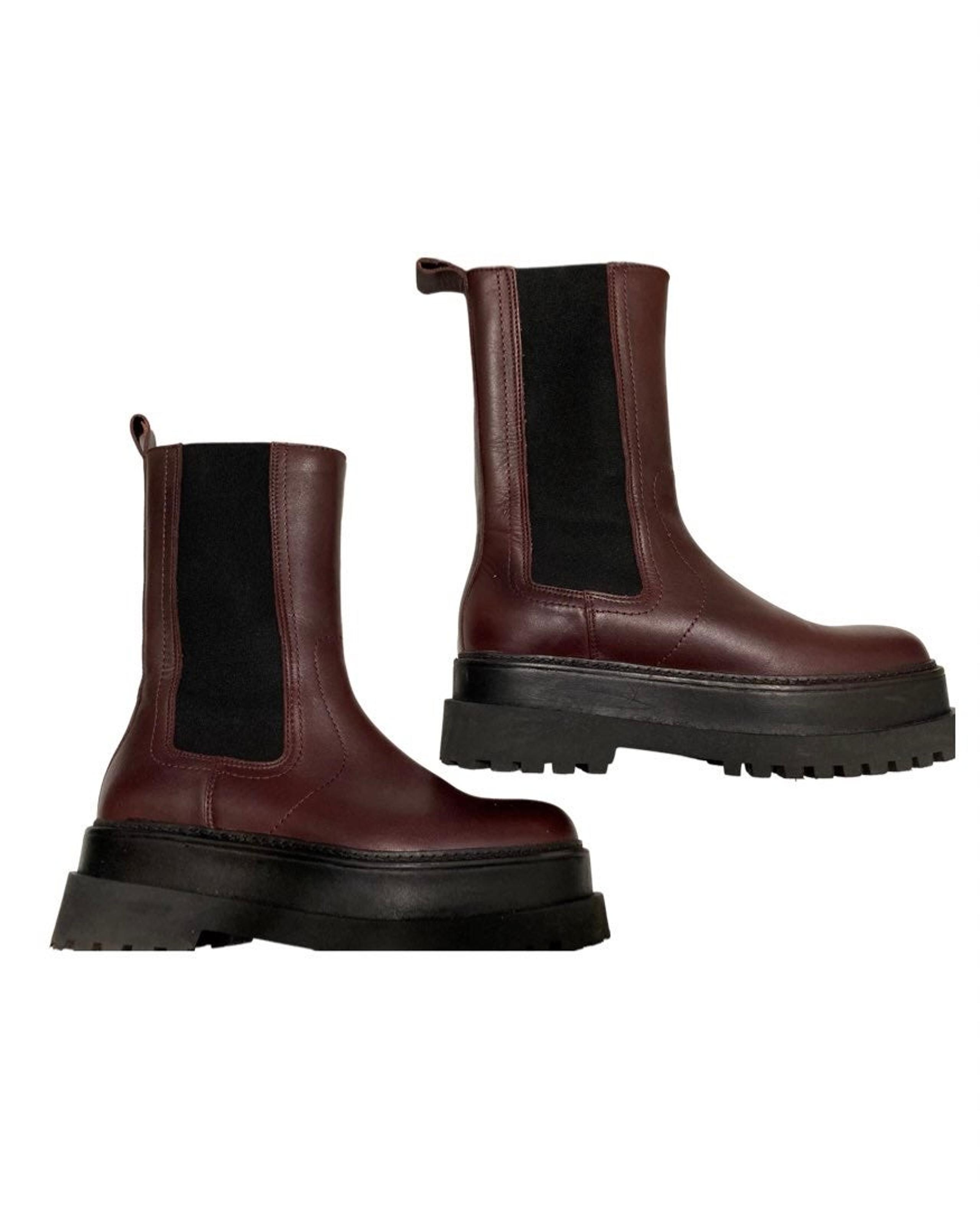 Mango lugsole boot