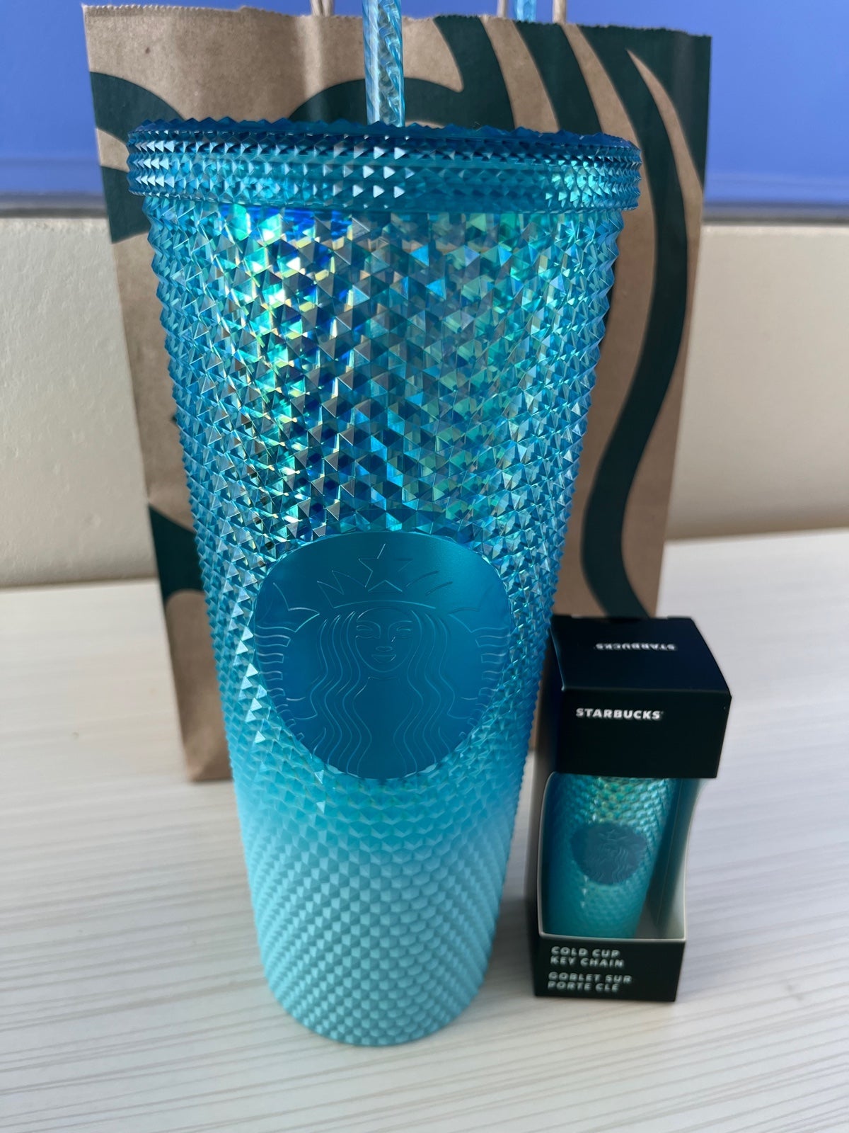 Starbucks Blue Bling Ombre Studded Venti Tumbler & Keychain