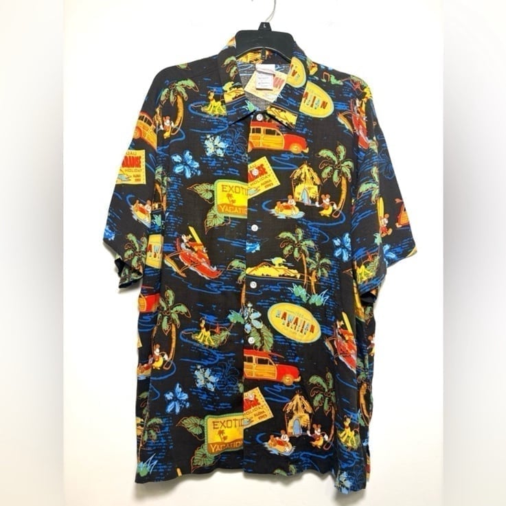 DISNEY STORE Hawaiian Aloha Button Up Short Sleeve Shirt Mickey Minnie Size XL