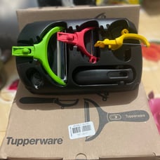 Tupperware 3 in 1 Peeler Set