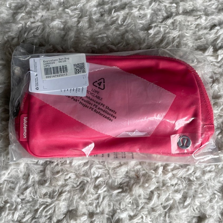 lululemon everywhere belt bag