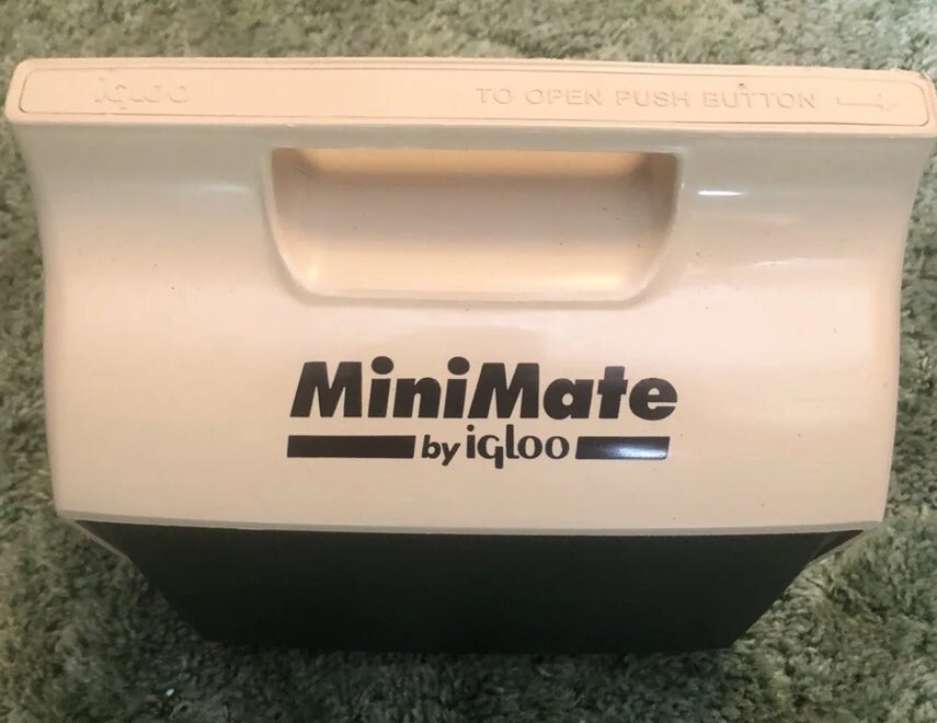 Vintage MiniMate By Igloo Cooler Green Tan Ice Chest TB8590 Vintage MiniMate By Igloo Cooler Green Tan Ice Chest TB8590