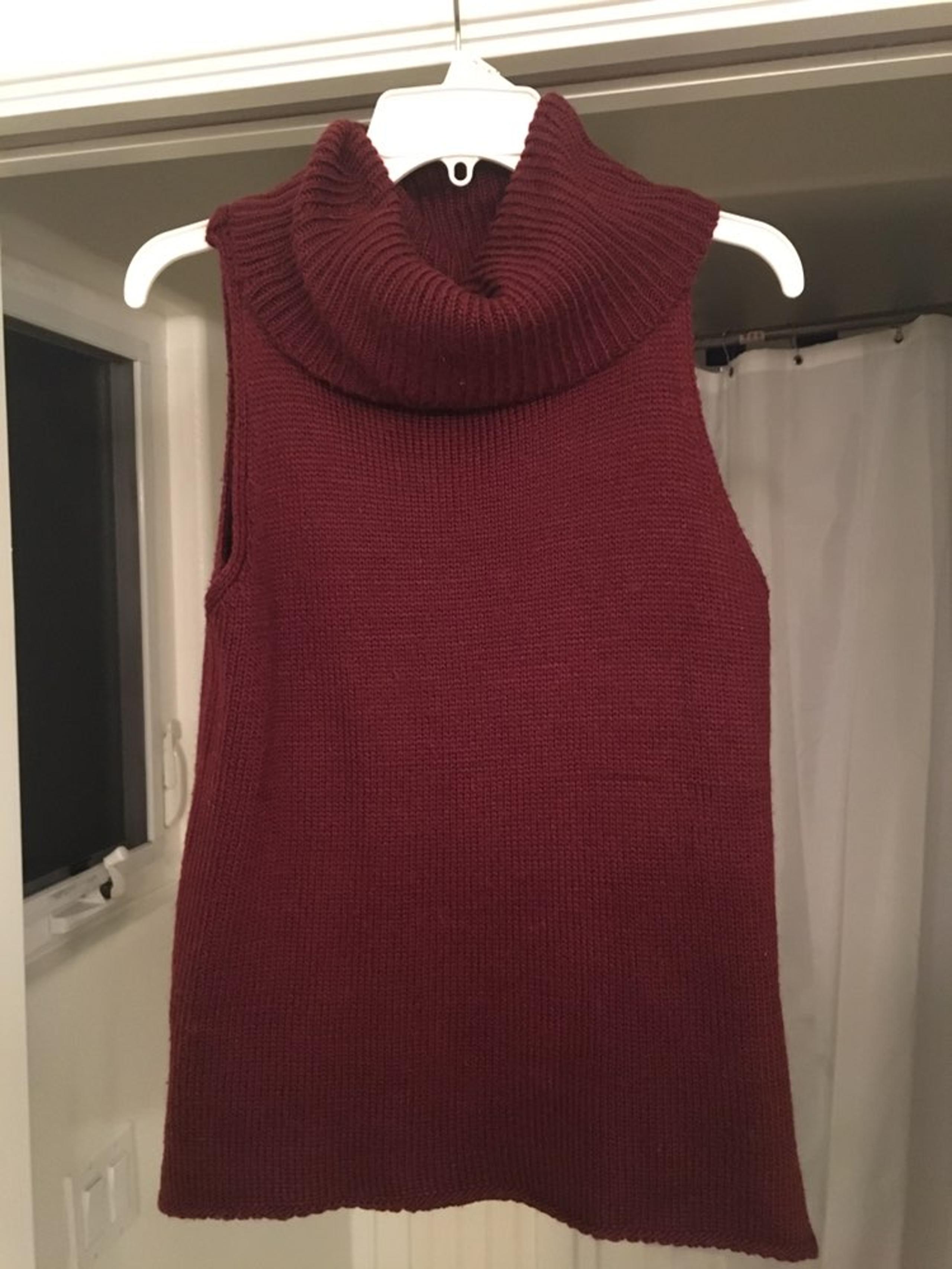 Winter Top / Sleeveless Turtleneck /Tank