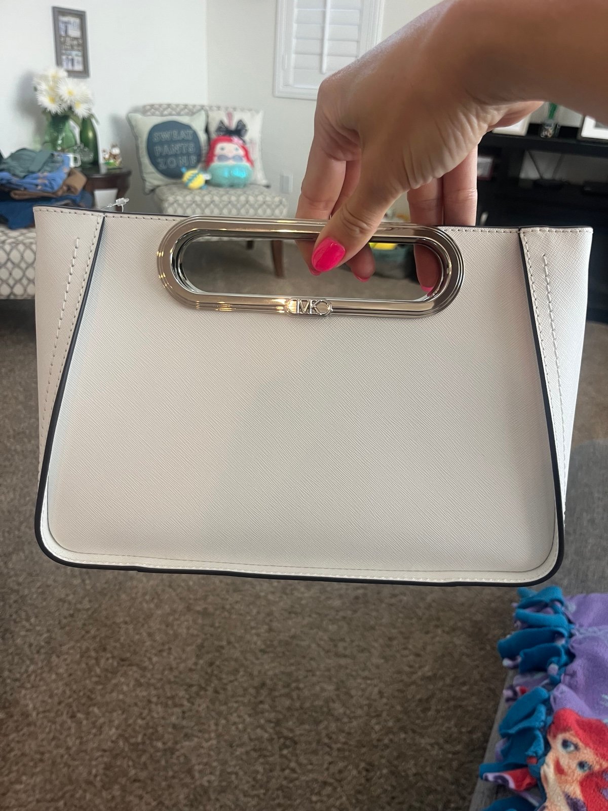 Michael Michael Kors Chelsea white leather clutch handbag