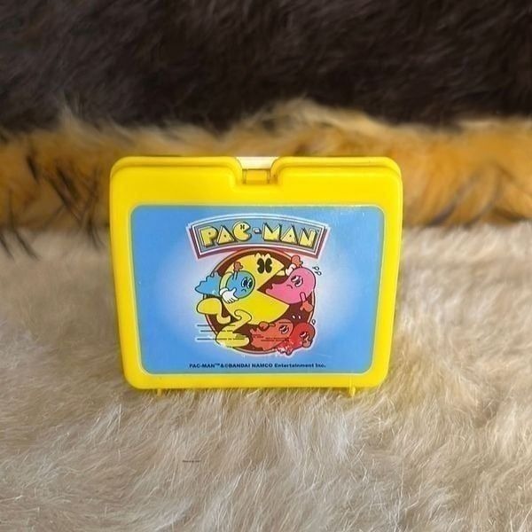 American Girl Pac Man suitcase (6031)
