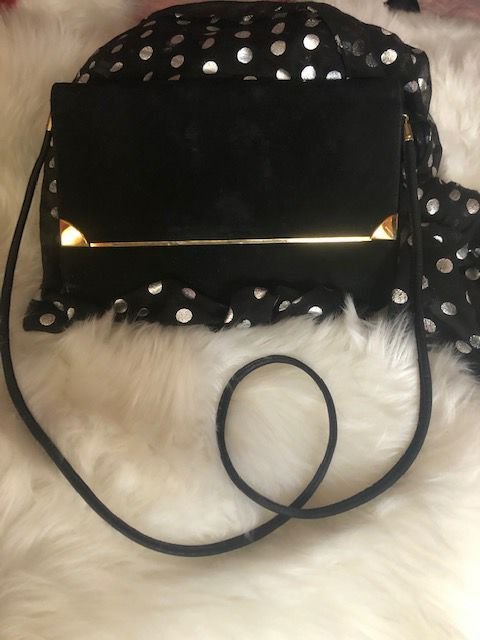 clutch purse