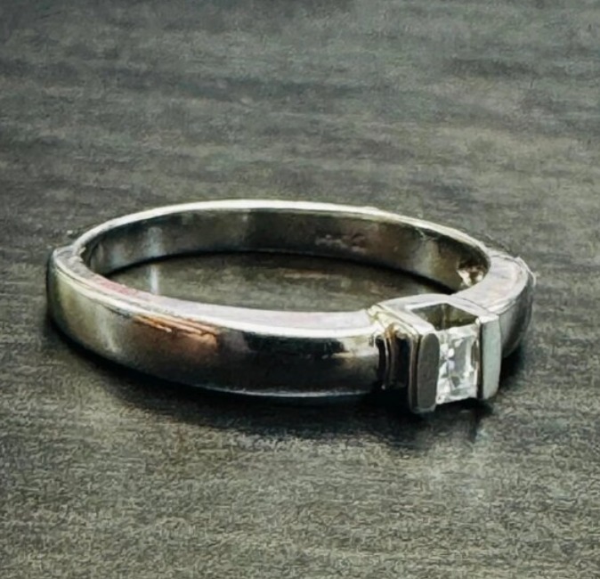 Natural Carre Cut Diamond and 14K White Gold Ring