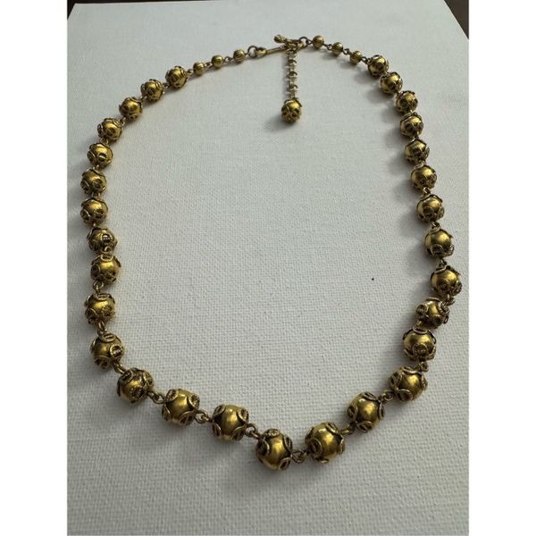 Vintage gold toned intricate filigree beaded detailed statement necklace halikon