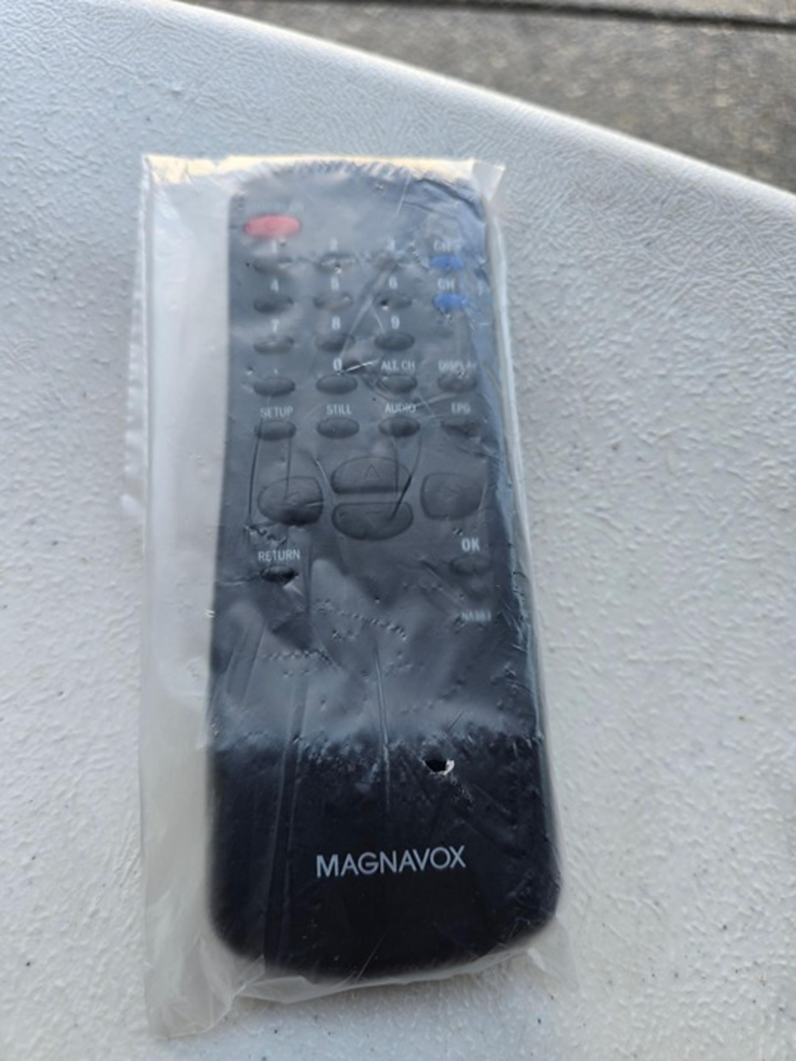 Genuine Magnavox NA383 Remote Control For Converter Box TV. NEW!  Quick Shipping