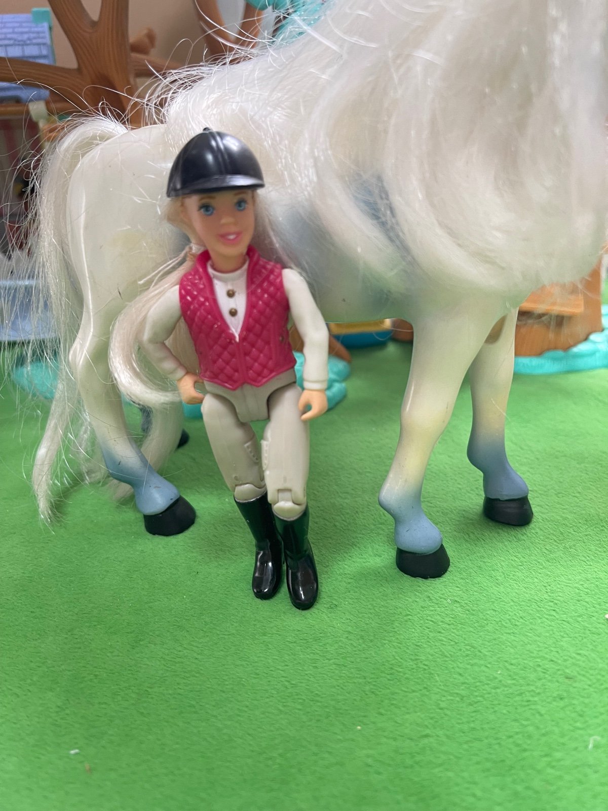 FISHER PRICE Loving Family Dollhouse HORSE ENGLISH-STYLE RIDER GIRL Vest Blonde