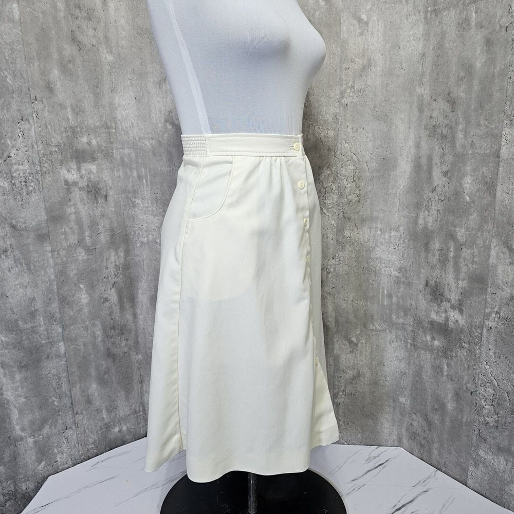 mid length skirts 70s