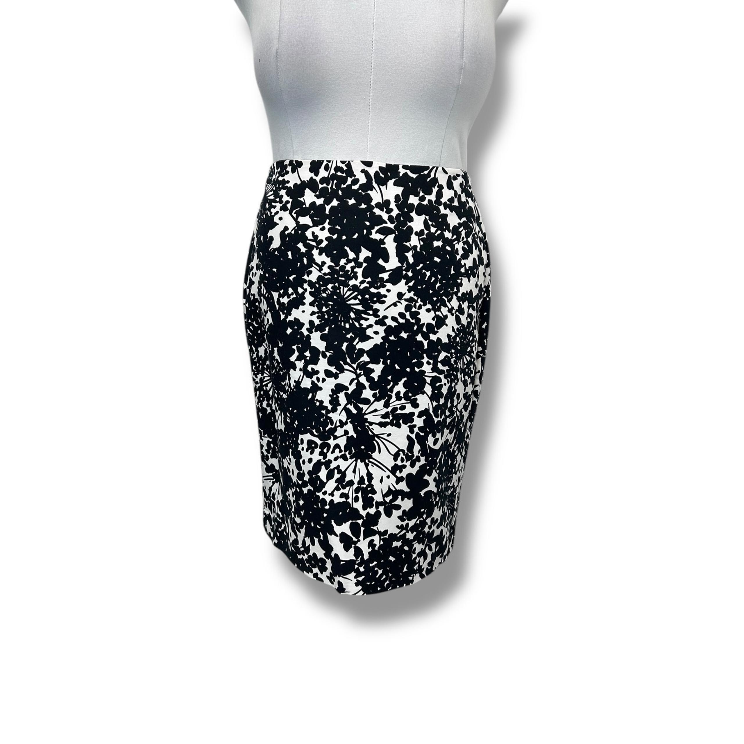 Banana Republic Stretch Women’s PR Pencil Mini Skirt, size 6