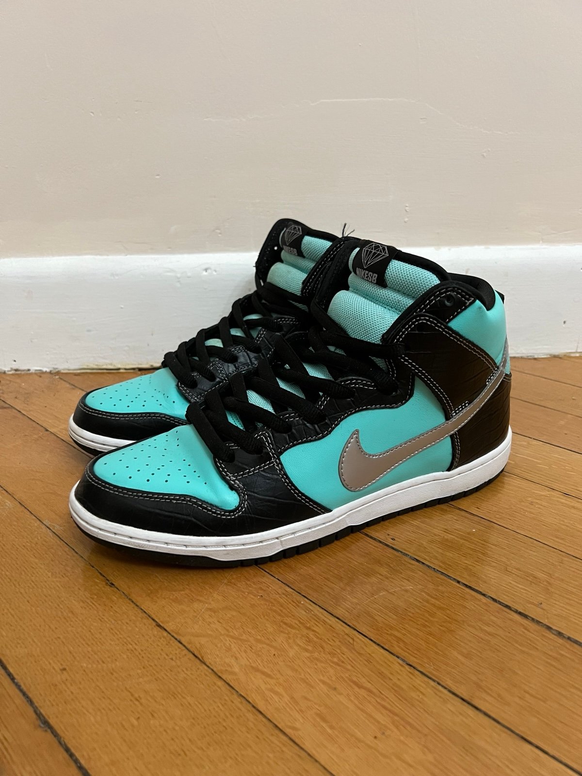 Diamond Supply Co. x Nike Dunk High Premium SB Tiffany Sneakers Men’s Size 10.5