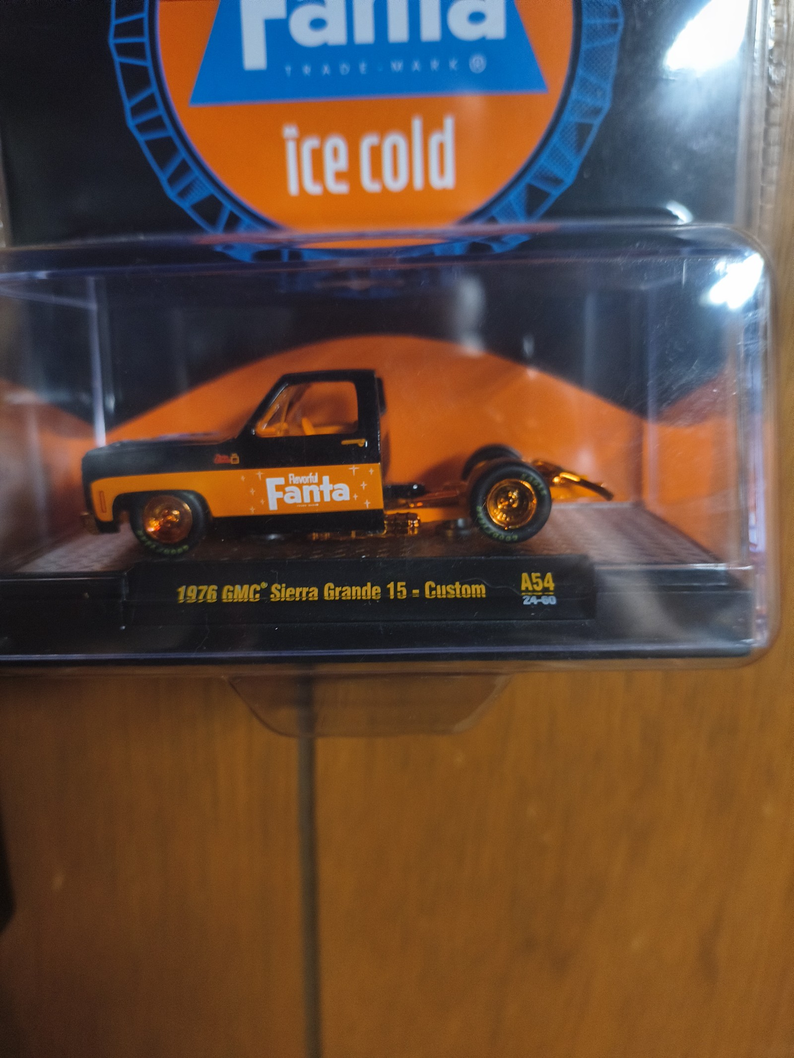 M2 chase sierra,Torino,57chevy sedan,z28