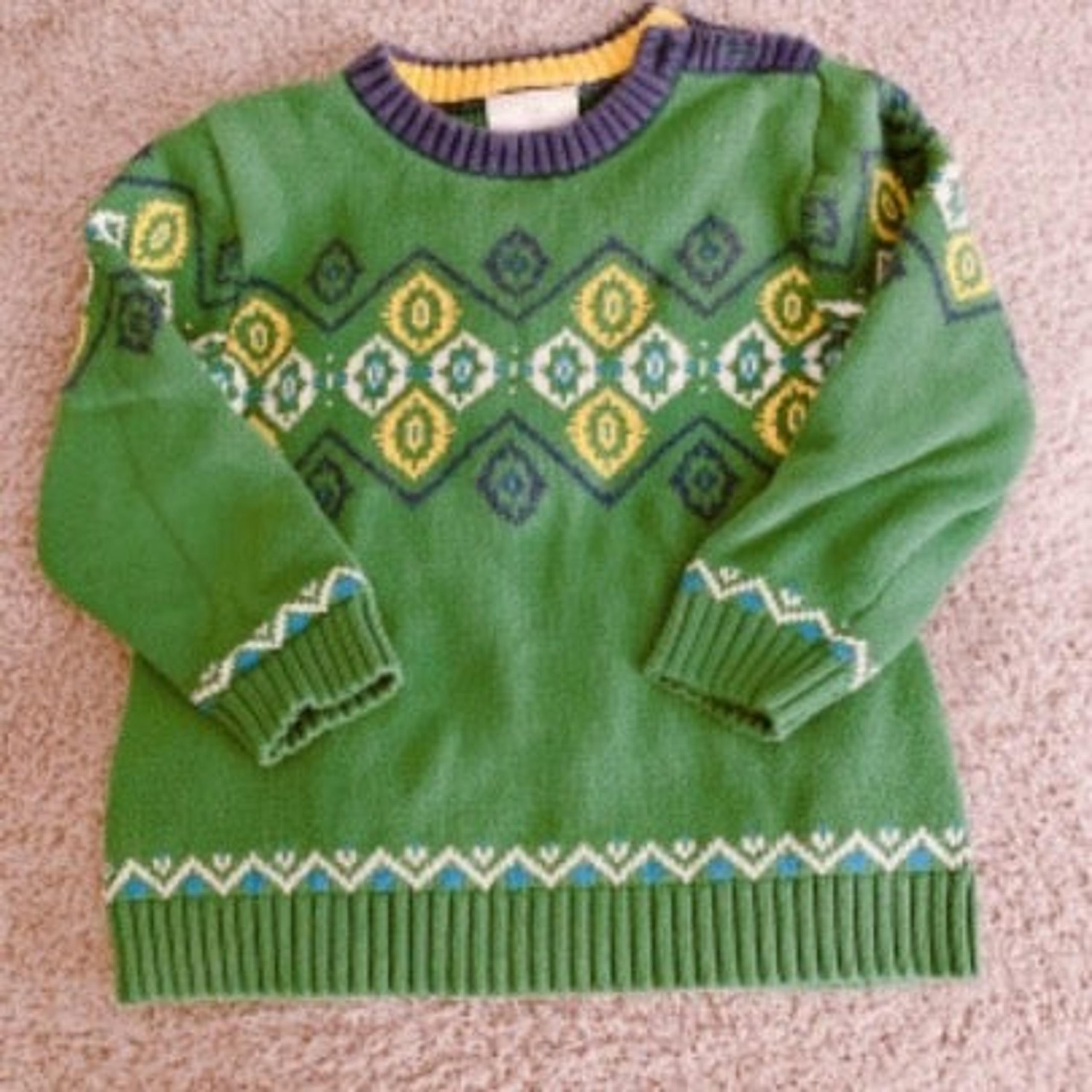 2 sets 4T toddler lot
