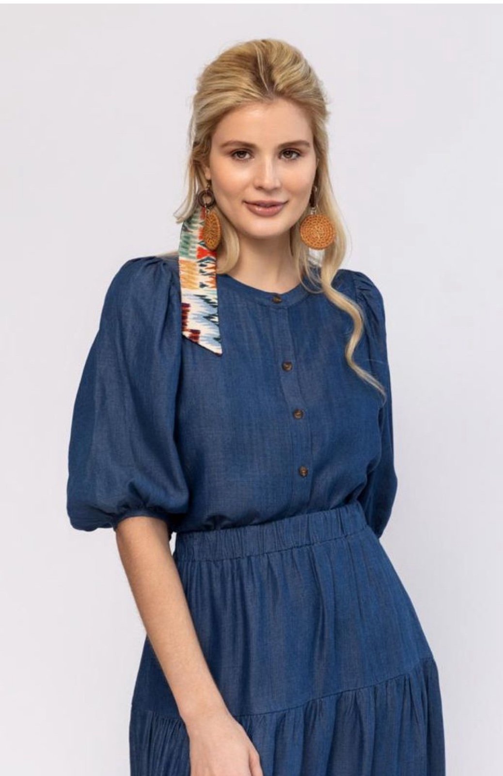Third Brand Balloon sleeve Light Wash Denim Top button down French collar size L