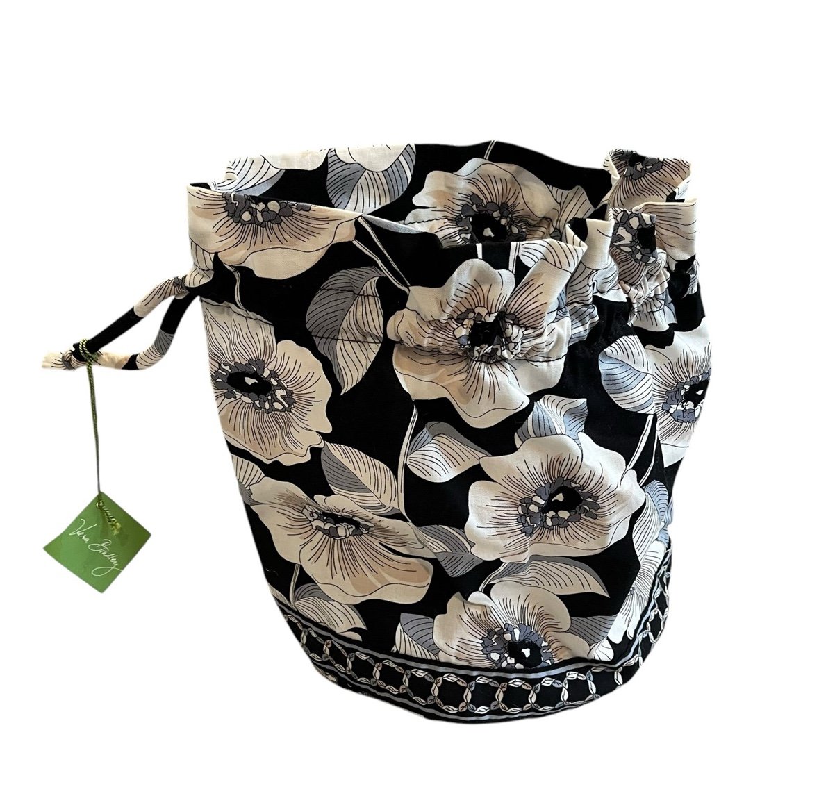 NWT, Vera Bradley Camellia Waterproof Ditty Bag