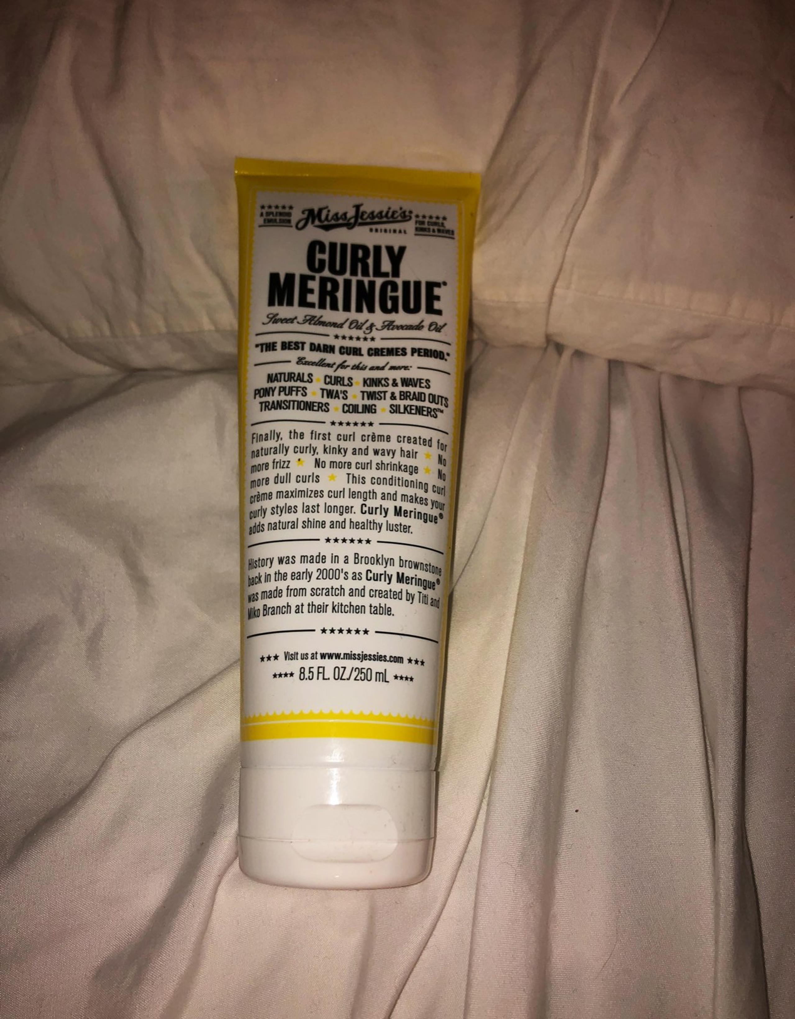 Curling cream