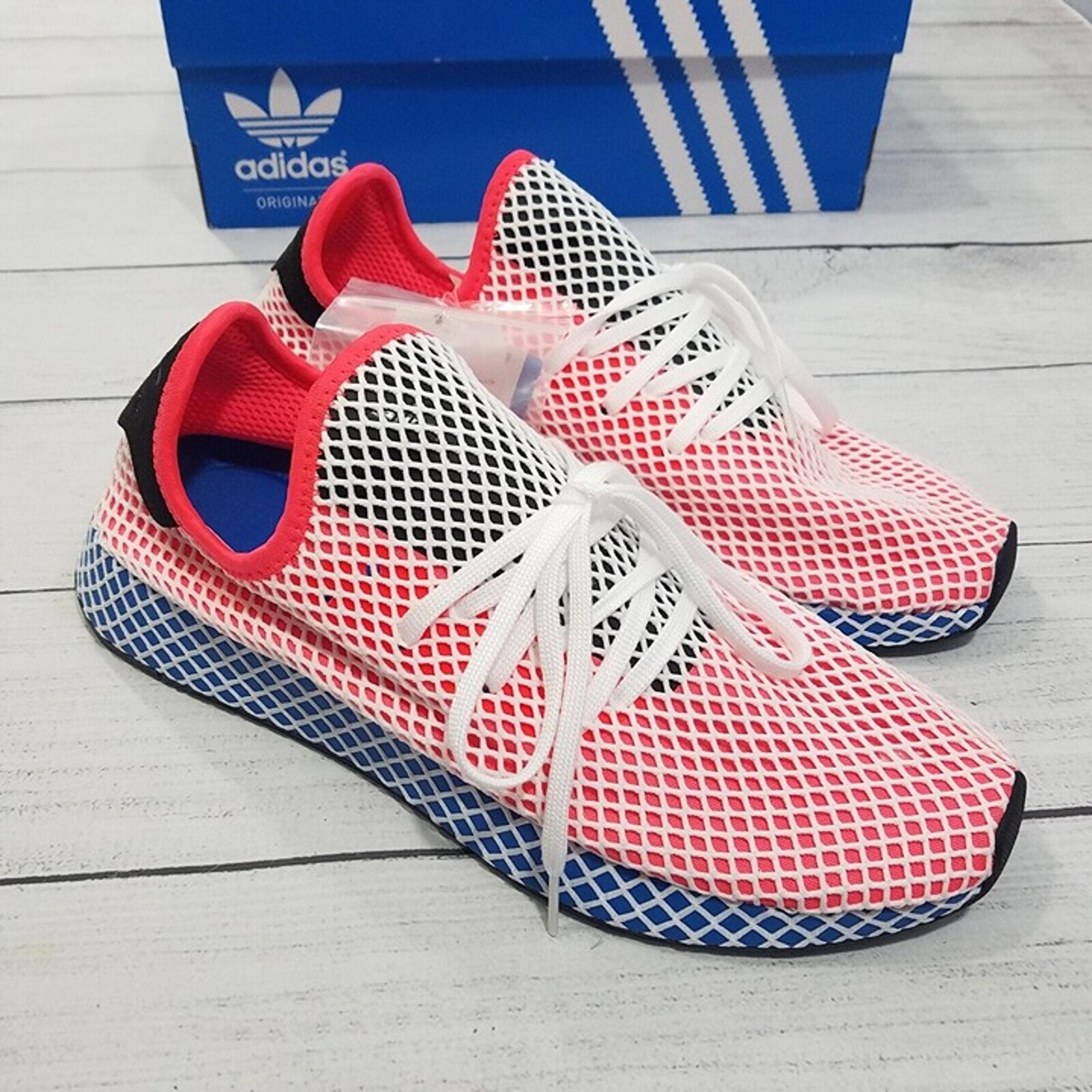 Adidas Deerupt Runner 2018 Men's Running Shoes Size 12 CQ2624 Solar Red/Bluebird