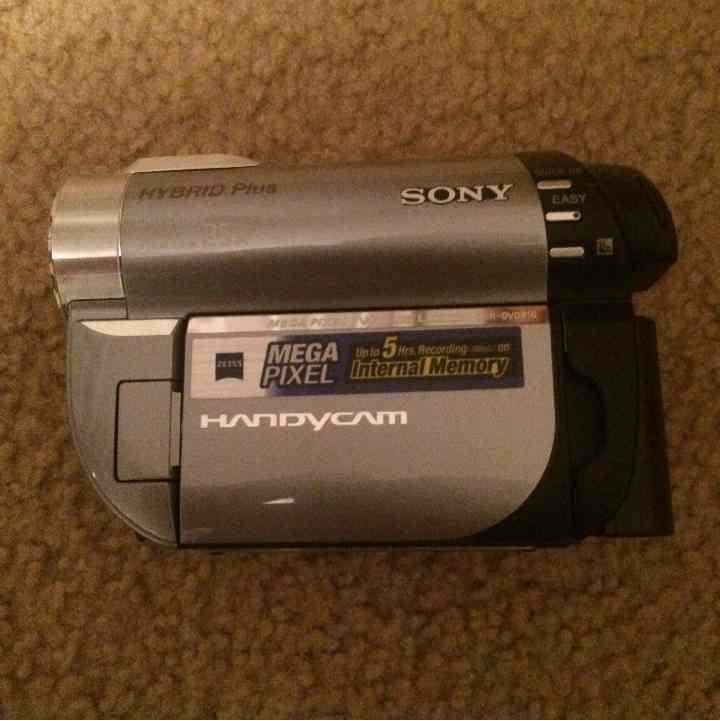 Handycam