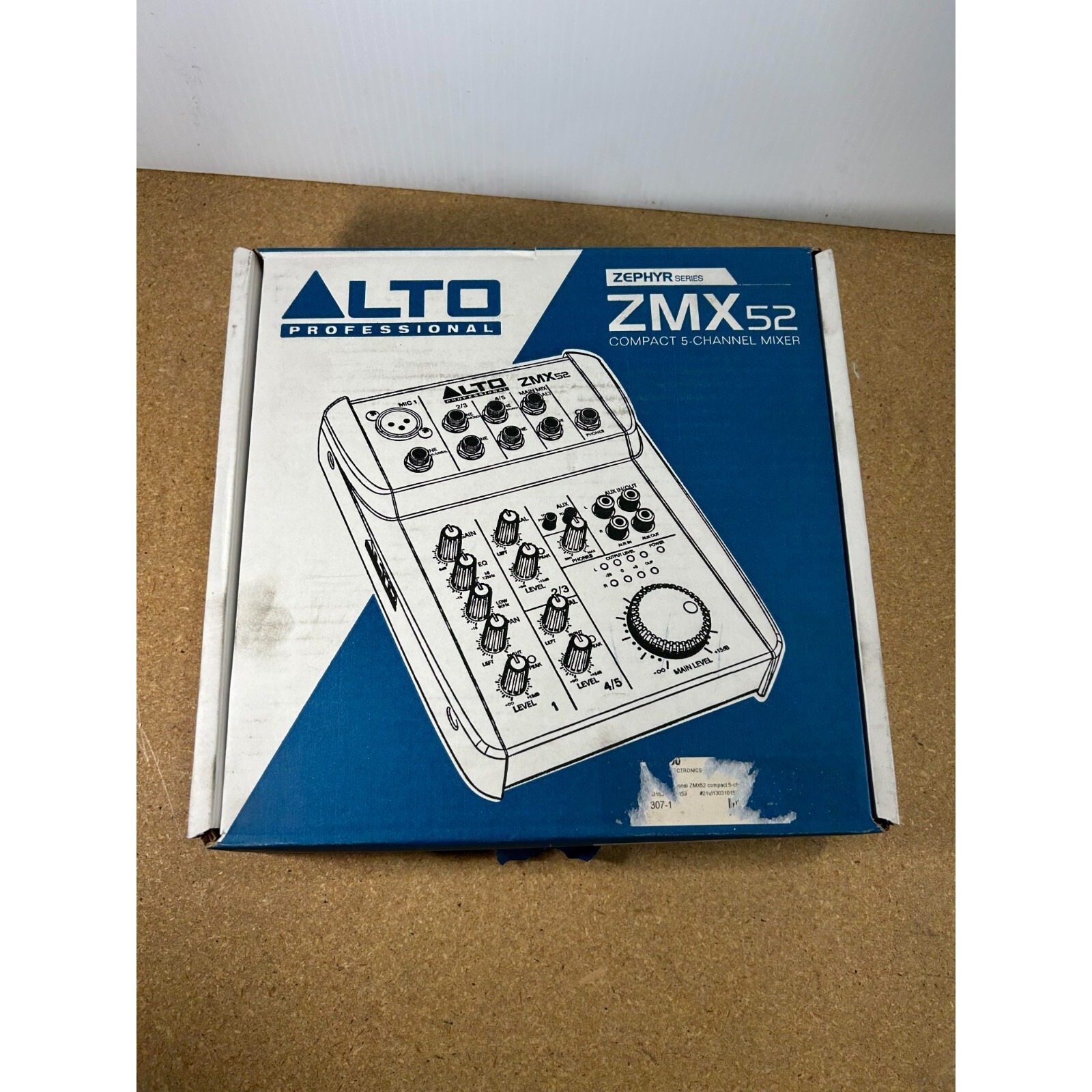 Alto Zephyr Series ZMX52 Compact 5 Channel Mixer with Cable & Adapter Boxed