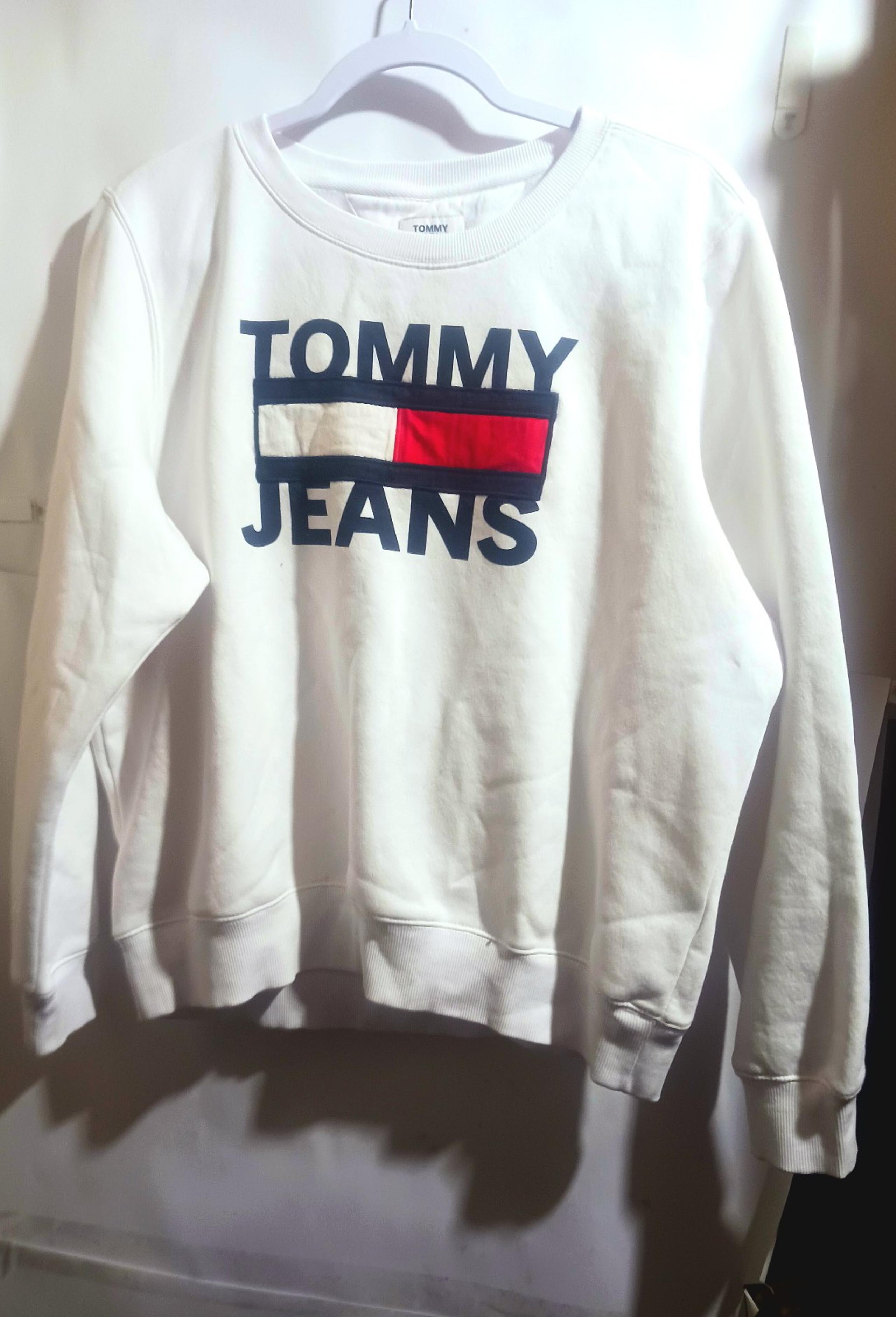 Men's Tommy Hilfiger Pullover Sweater, Size Large