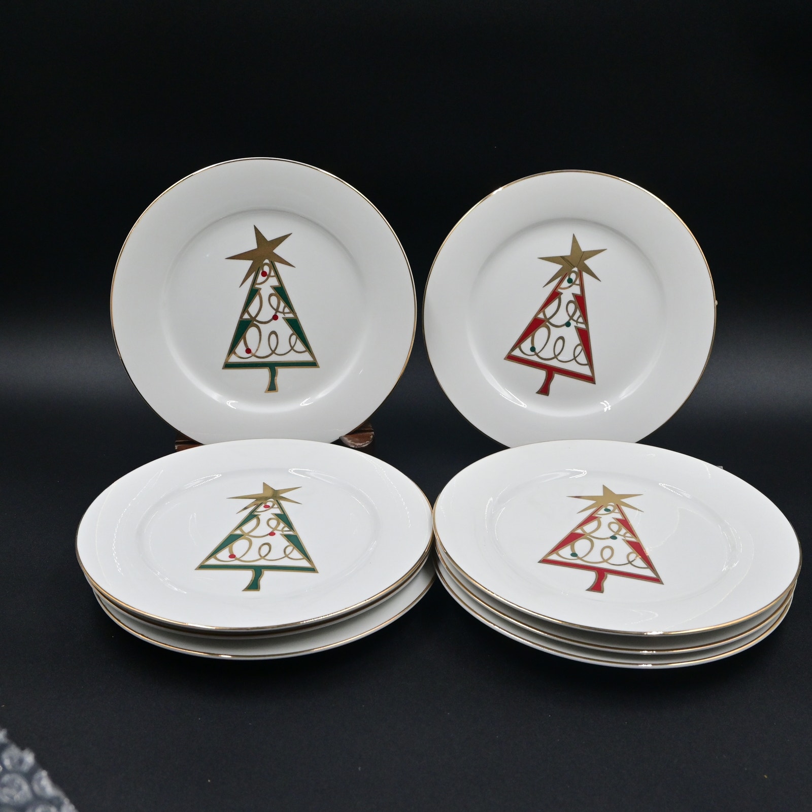 Pier 1 Imports Christmas Tree Appetizer/Dessert Plates Bundle Of 8