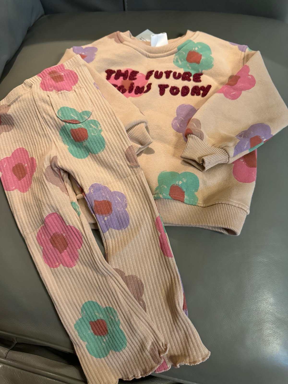Zara new set sz 12/18 m