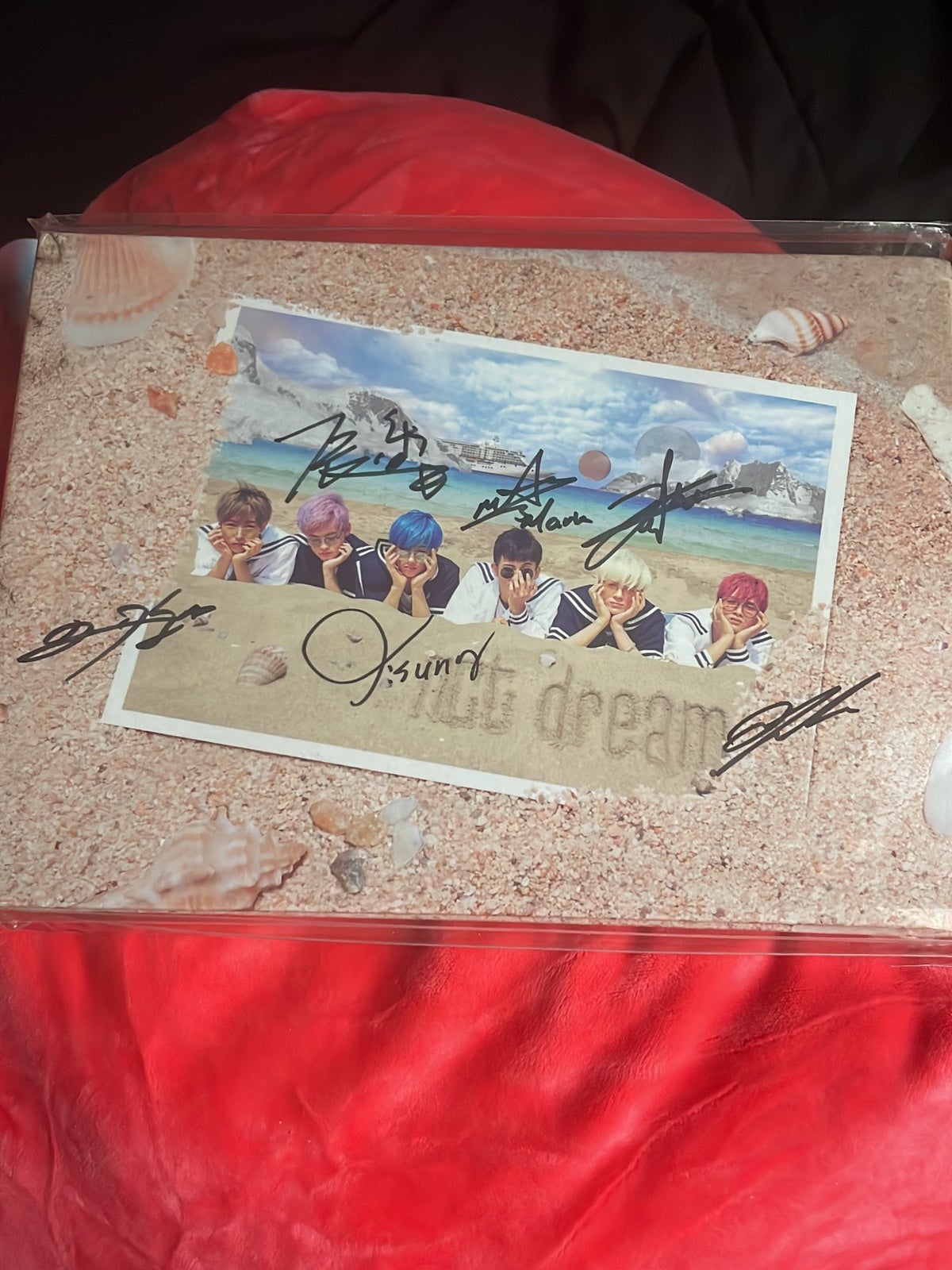 NCT DREAM WE YOUNG SIGNED ALBUM