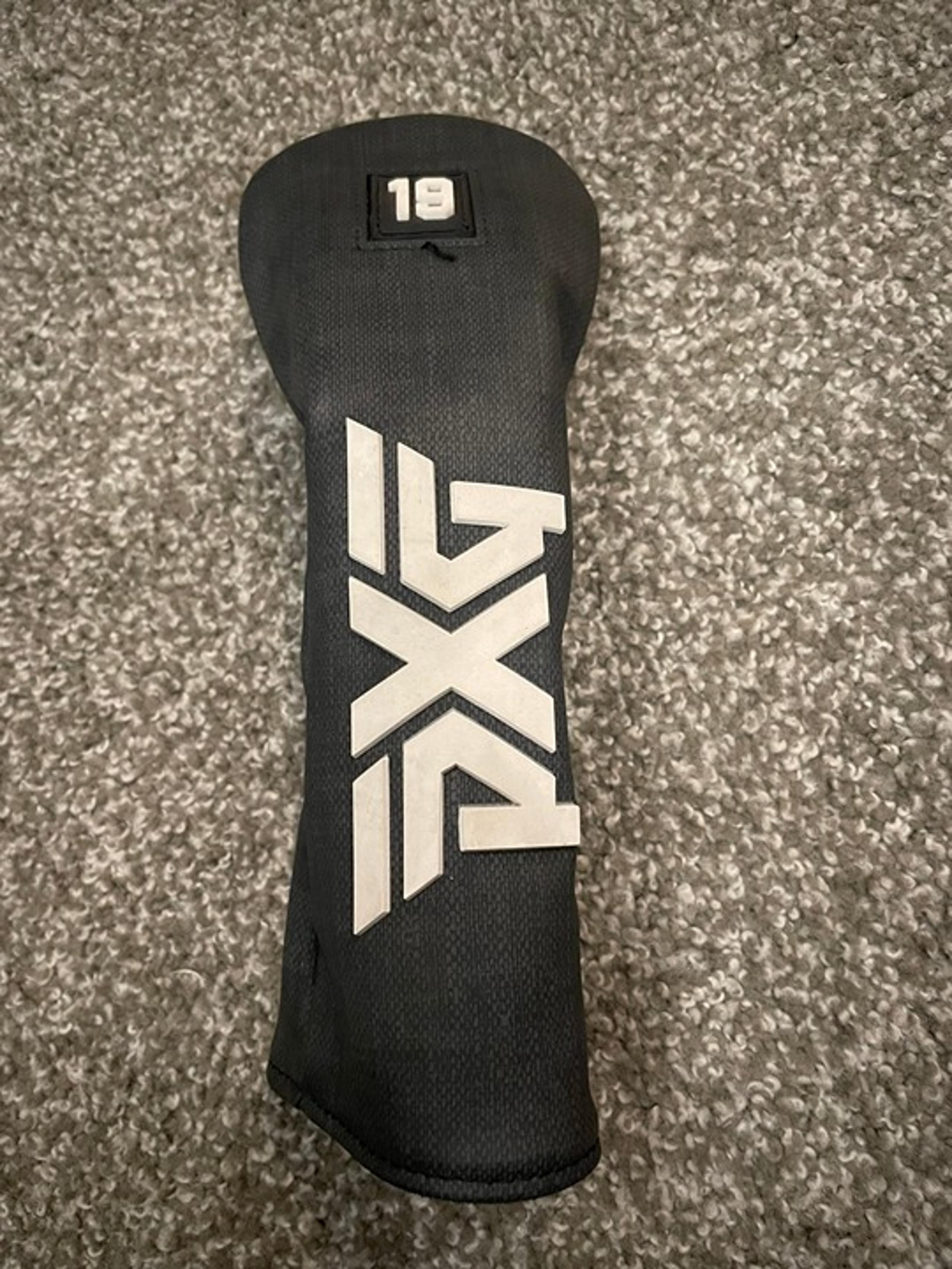 PXG 19 degree Hybrid Headcover Like New!