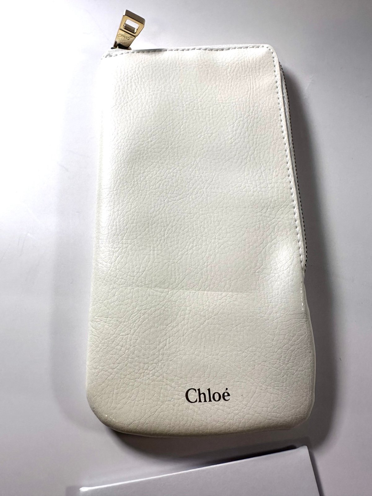 Chloe soft case with zipper