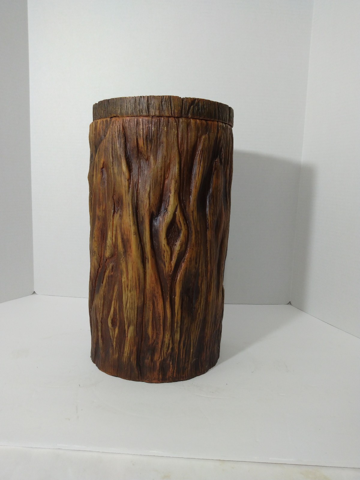 Unique rare Vintage Resin Standing Log Plant Stand Planter 15